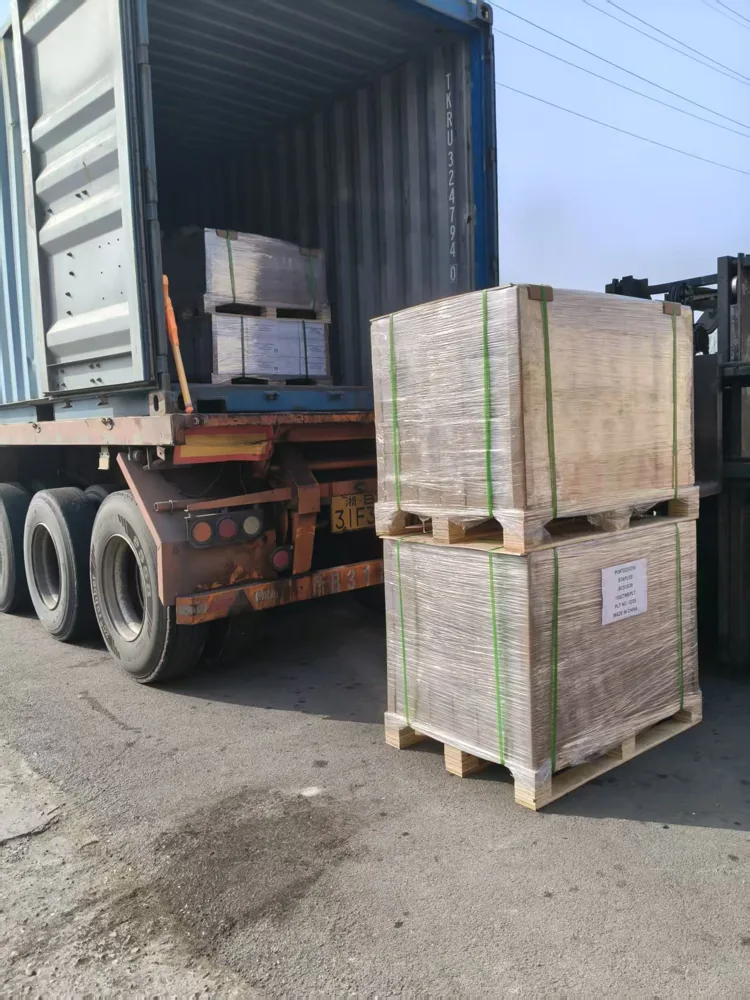 Supplied packing and loading reference photograph